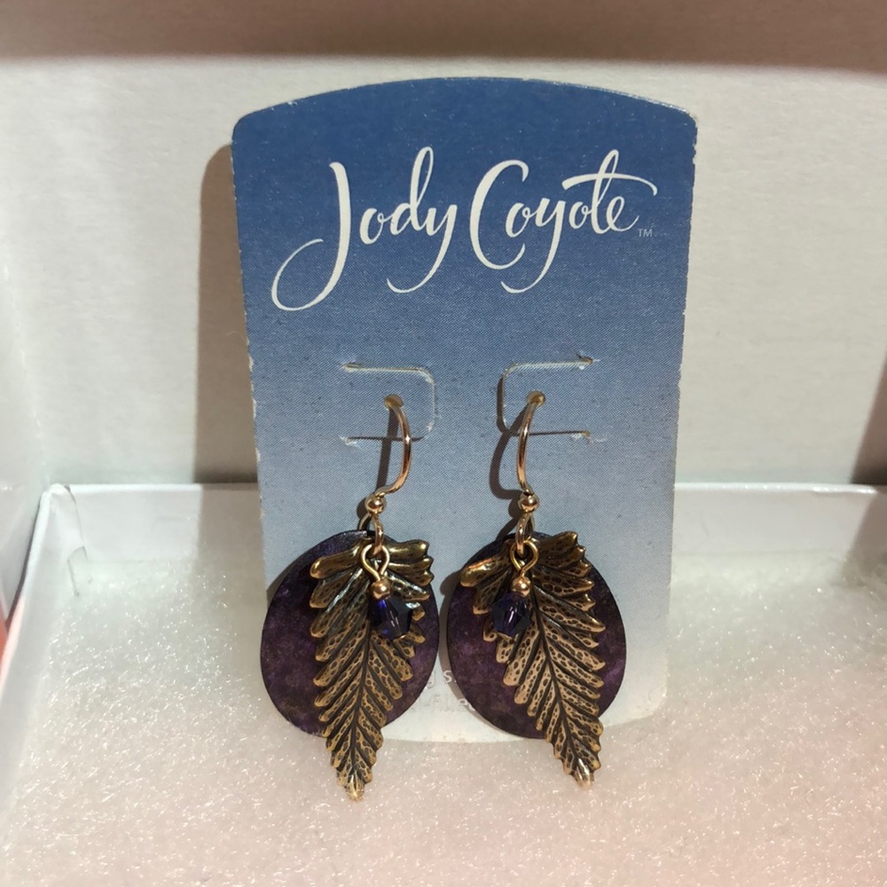 ✨Dangling Earrings✨